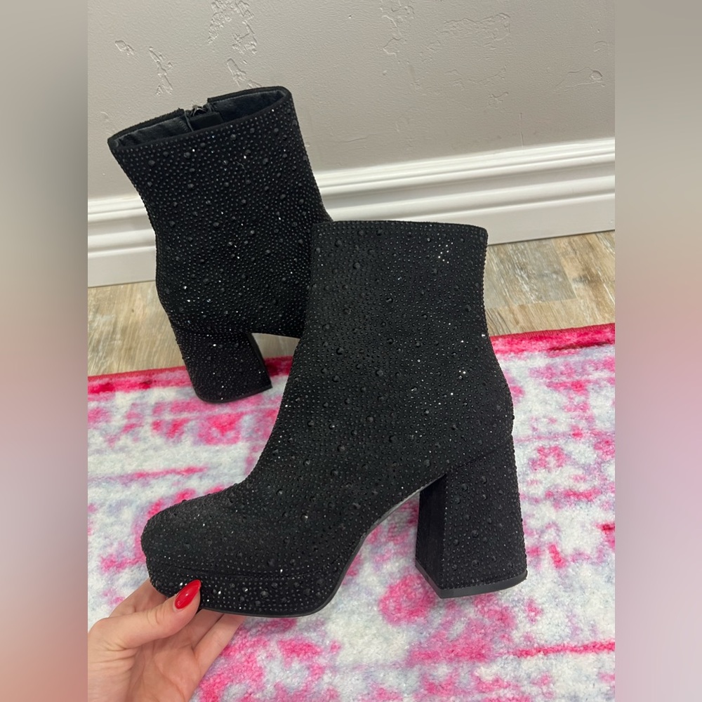 Platform Sparkle Boots